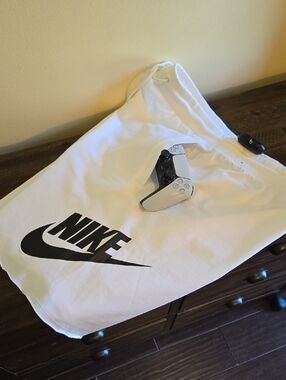New With Tags Nike White Men's Athletic Shorts with Black Logo